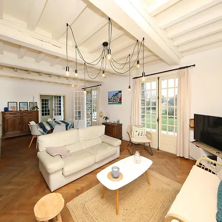 Dom wakacyjny La Belle Etoile - Maison Avec Grand Jardin *